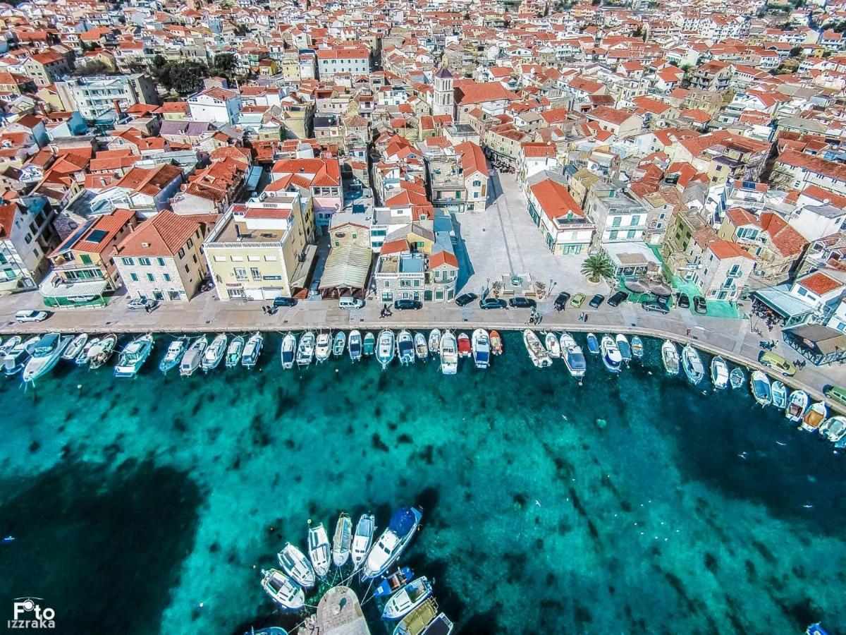 Apartmani Gabriella Vodice Zewnętrze zdjęcie
